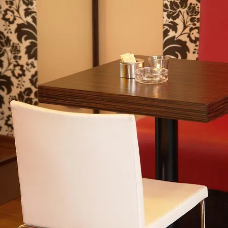 Cityhotel Am Thielenplatz Hotel