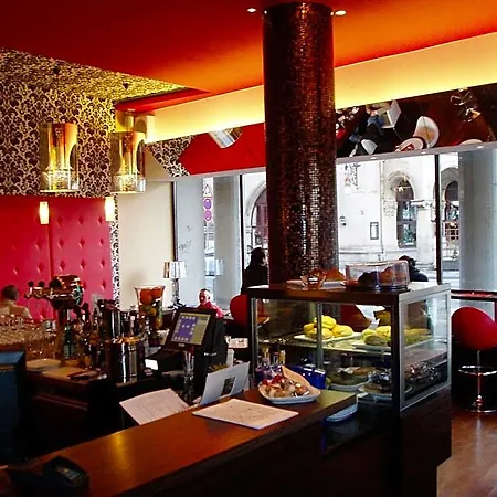 Cityhotel Am Thielenplatz فندق