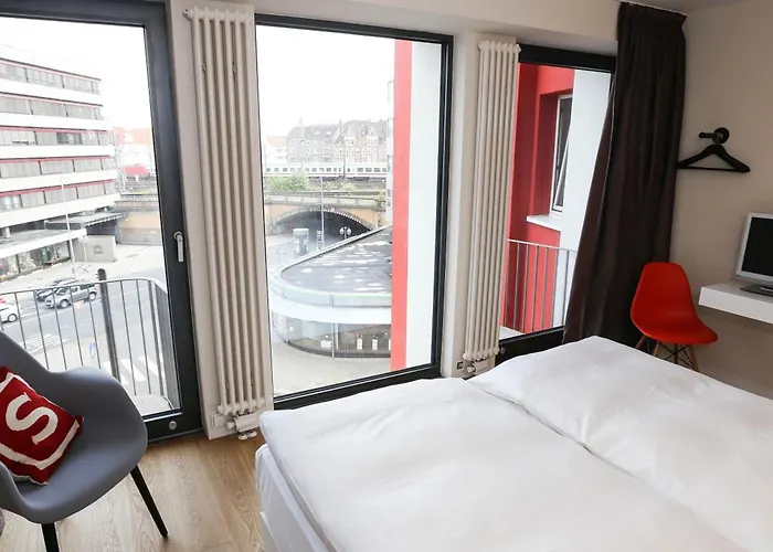 Hotell Cityhotel Am Thielenplatz 4*