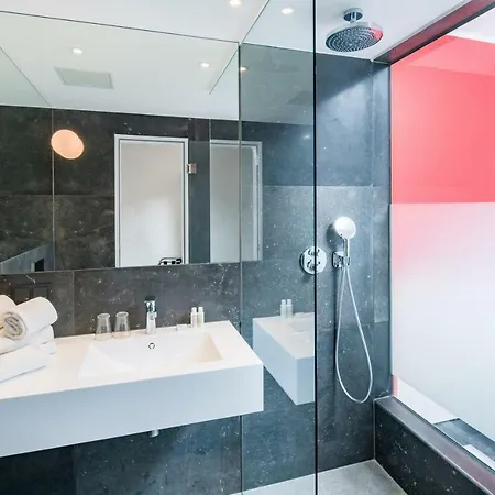 Hotell Cityhotel Am Thielenplatz 4*